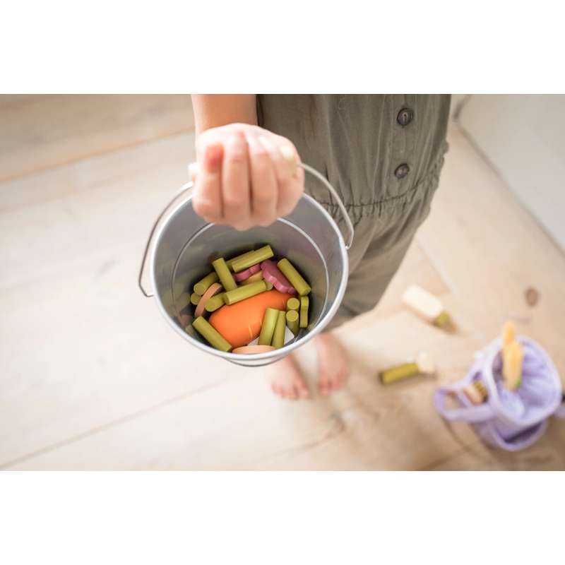 By Astrup Vesi ja ruokakuppi vetokoirille