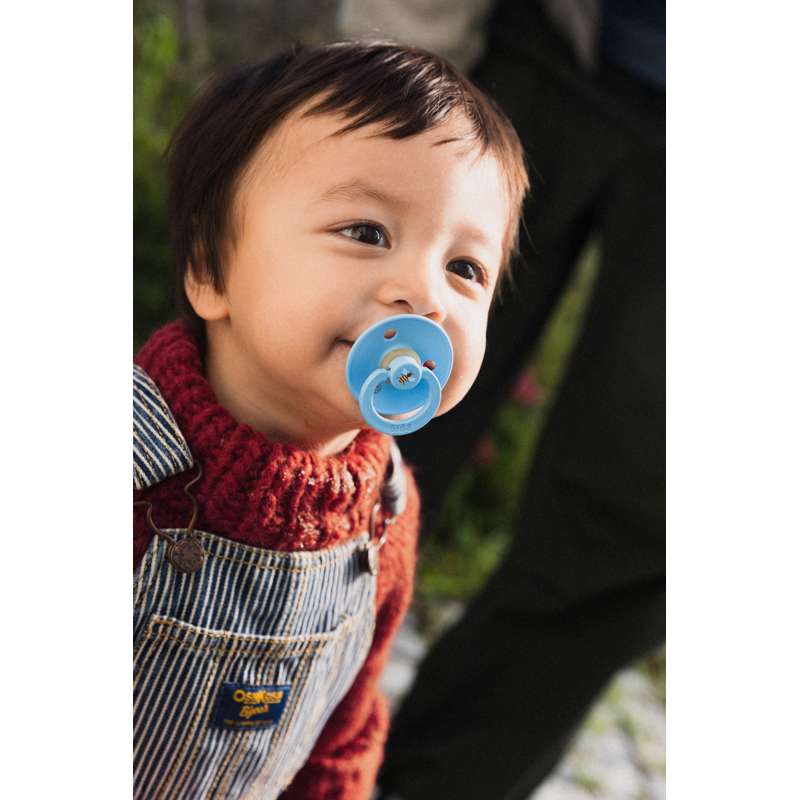 Bibs Кръгъл Colour Биберон - р-р 2 - естествен каучук - Студио - Bumblebee - Breeze