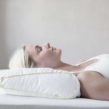 Fossflakes Coussin chiropratique avec housse 34x60 cm - Coussin ergonomique et chiropratique