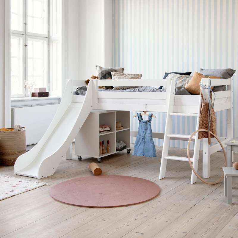 Bett mit Rutsche