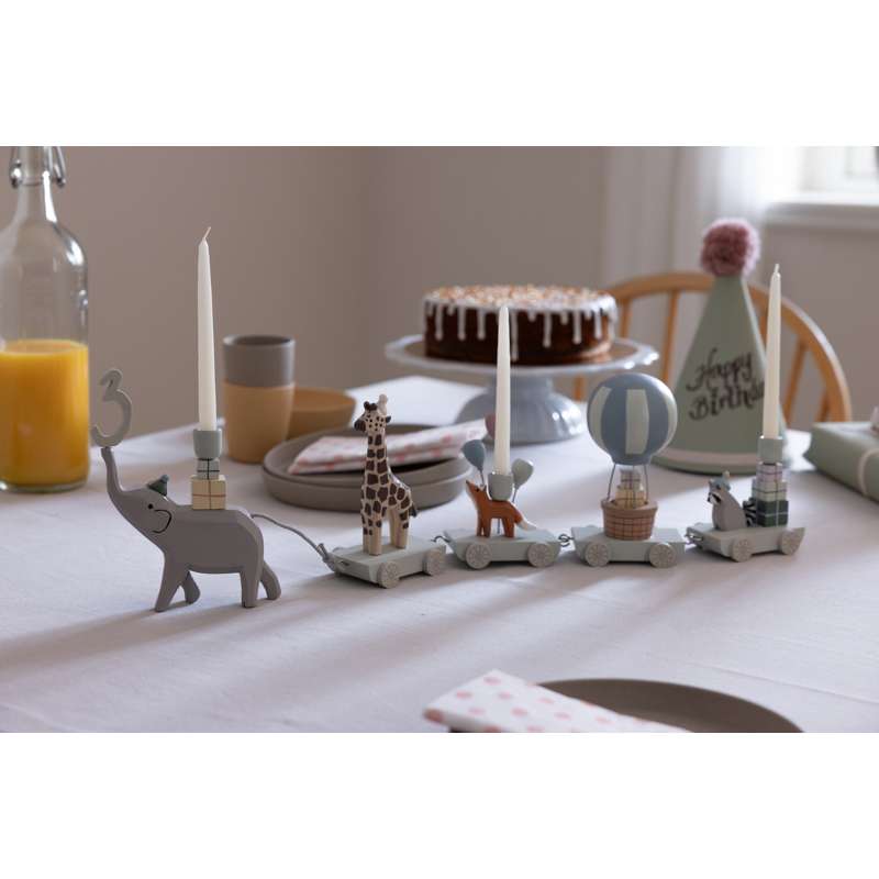 Sebra Syntymäpäiväjuna puusta - Maailma Sebra