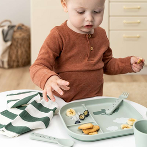 Eating utensils 