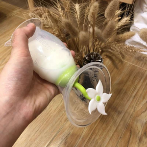 Breast pumps 