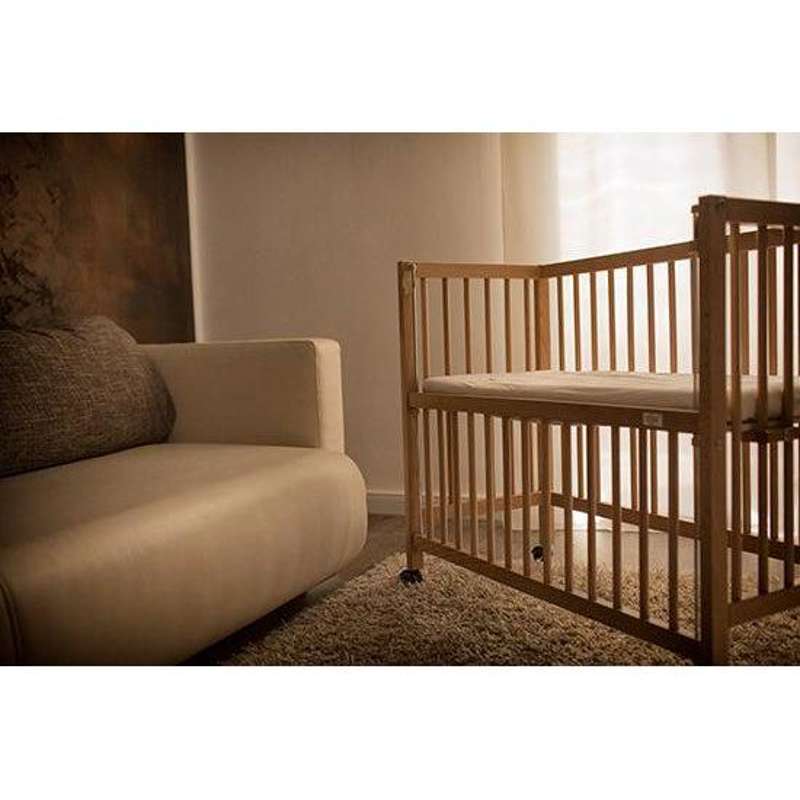 Tissi SOFIE children's bed in solid beech natural incl. Safety gate and fastening strap 