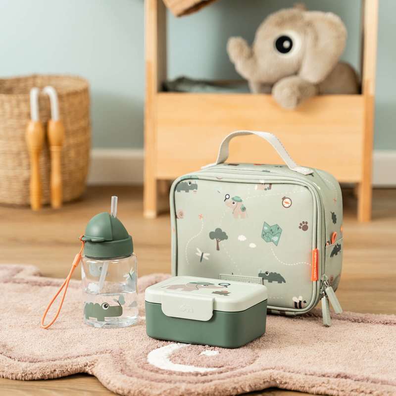 Done by Deer Fiambrera pequeña con palillos para snacks - Tiny Trails - Verde 