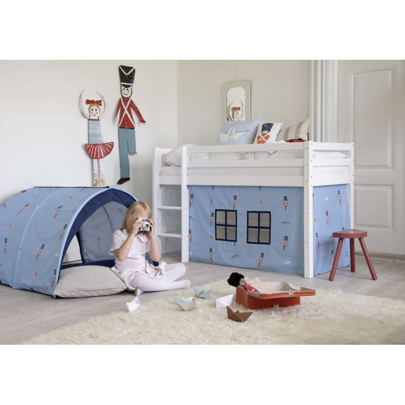 Hoppekids ECO Dream - Halbhochbett m. TIN SOLDIER Vorhang und Matratze - 70x160 cm. - Teilbar - Weiß 