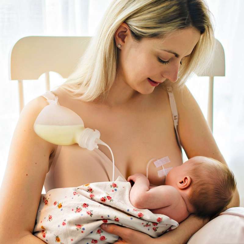 Haakaa SNS System including silicone bag for milk 