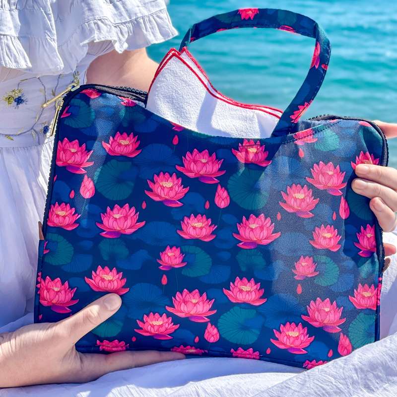 Yumbox Poche Insulated Lunch Bag - Lotus