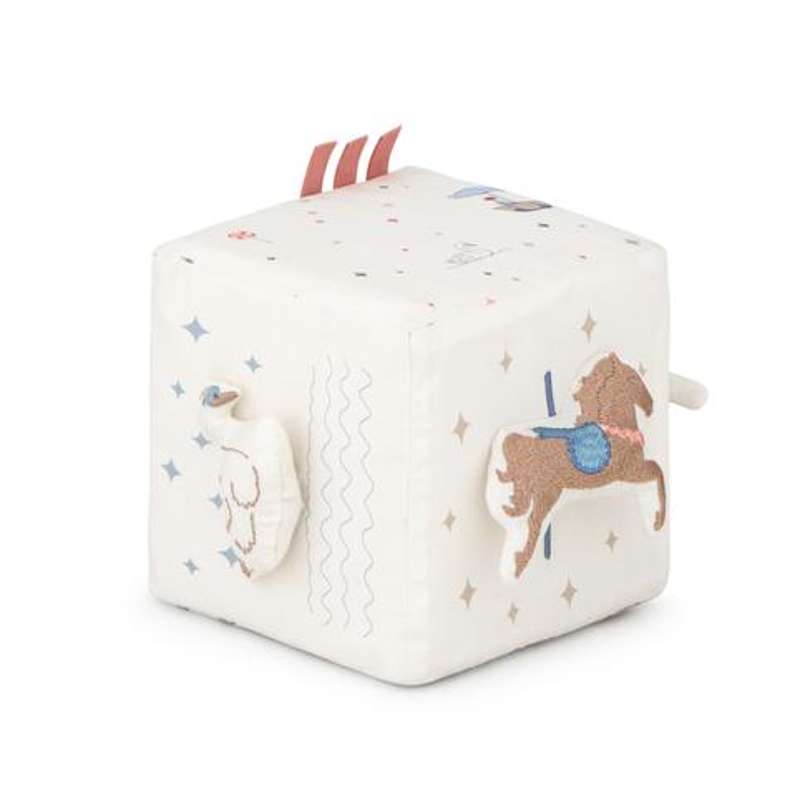 Cam Cam Copenhagen Дейностен зар - OCS - Карусел 