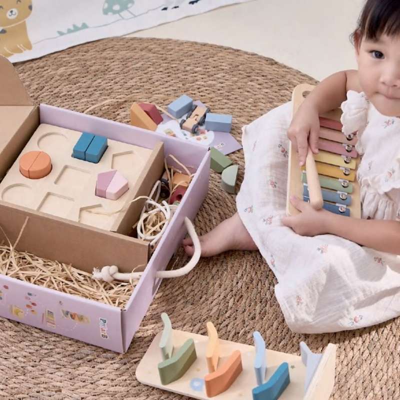 Kid'oh Grow-with-Me Box - Colour Crafters (18-24 months) 