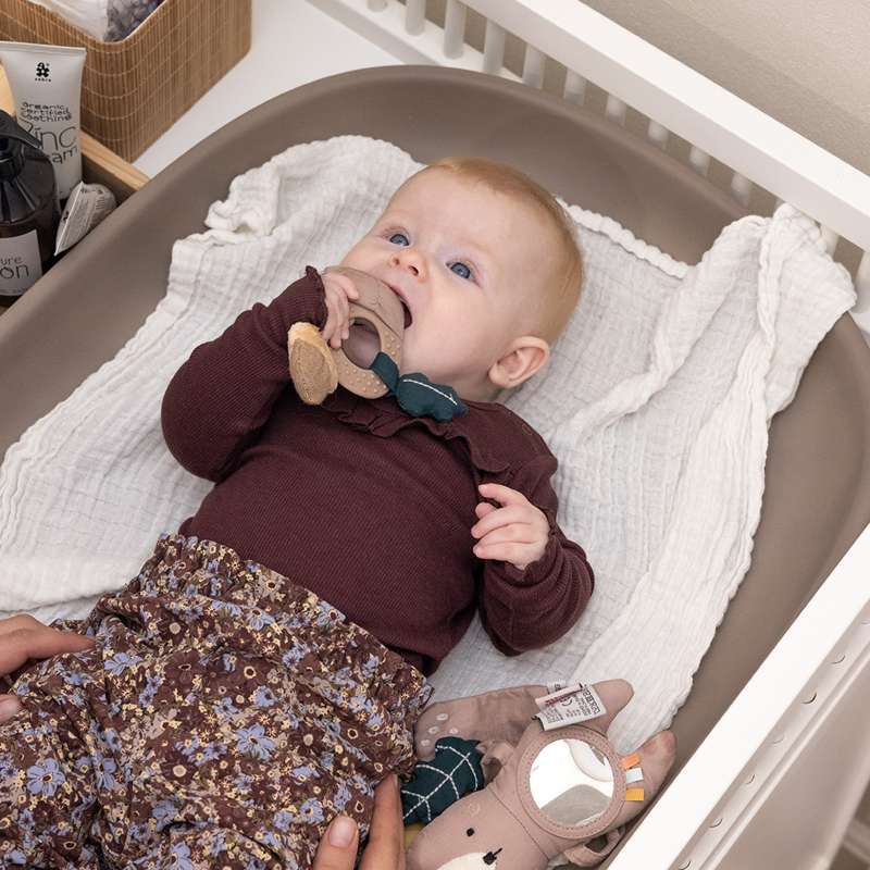 Sebra The Bed and Changing Table with Accessories - Classic White - Deluxe Bundle 1 