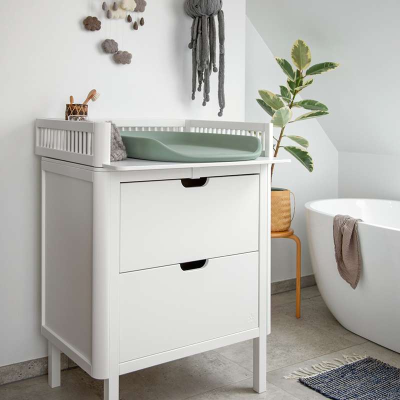 Sebra Patul și Masa de Schimbat cu Accesorii - Alb Clasic - Pachet Deluxe 5 