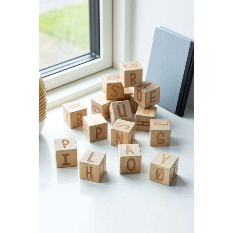 Sebra Blocs de lettres - 16 pièces en bois 