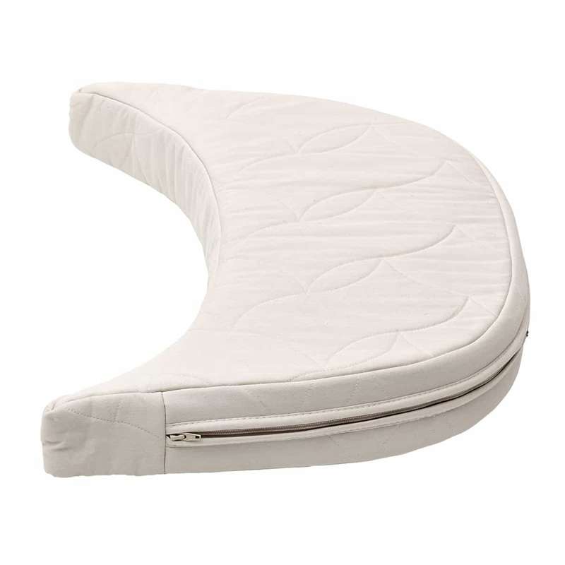 Leander Natural 30x66 cm mattress extender for baby mattress.